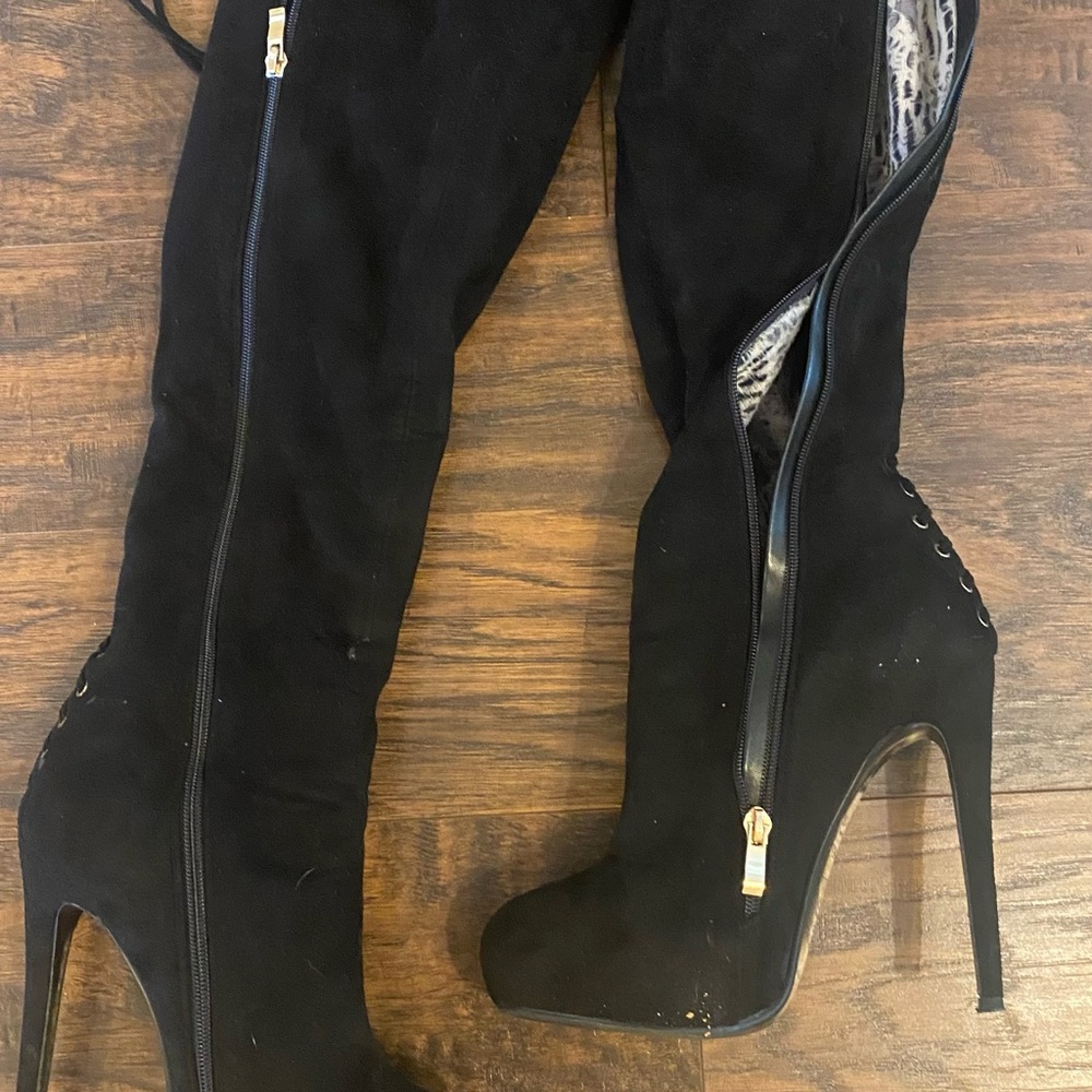 Over the knee boots clearing closet used them a handful